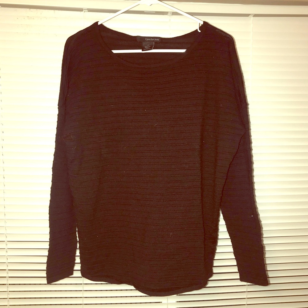 Ruffled 3/4 Sleeve Shirt